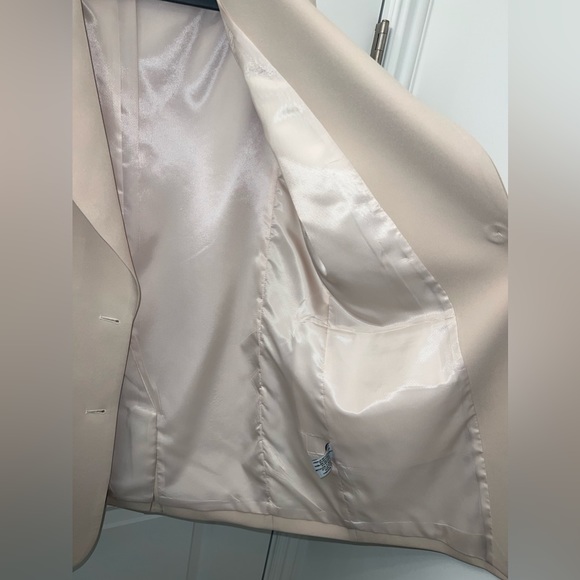 Walter Baker ‘Kira’ Oversized Blazer | Bone | Medium - Picture 11 of 16